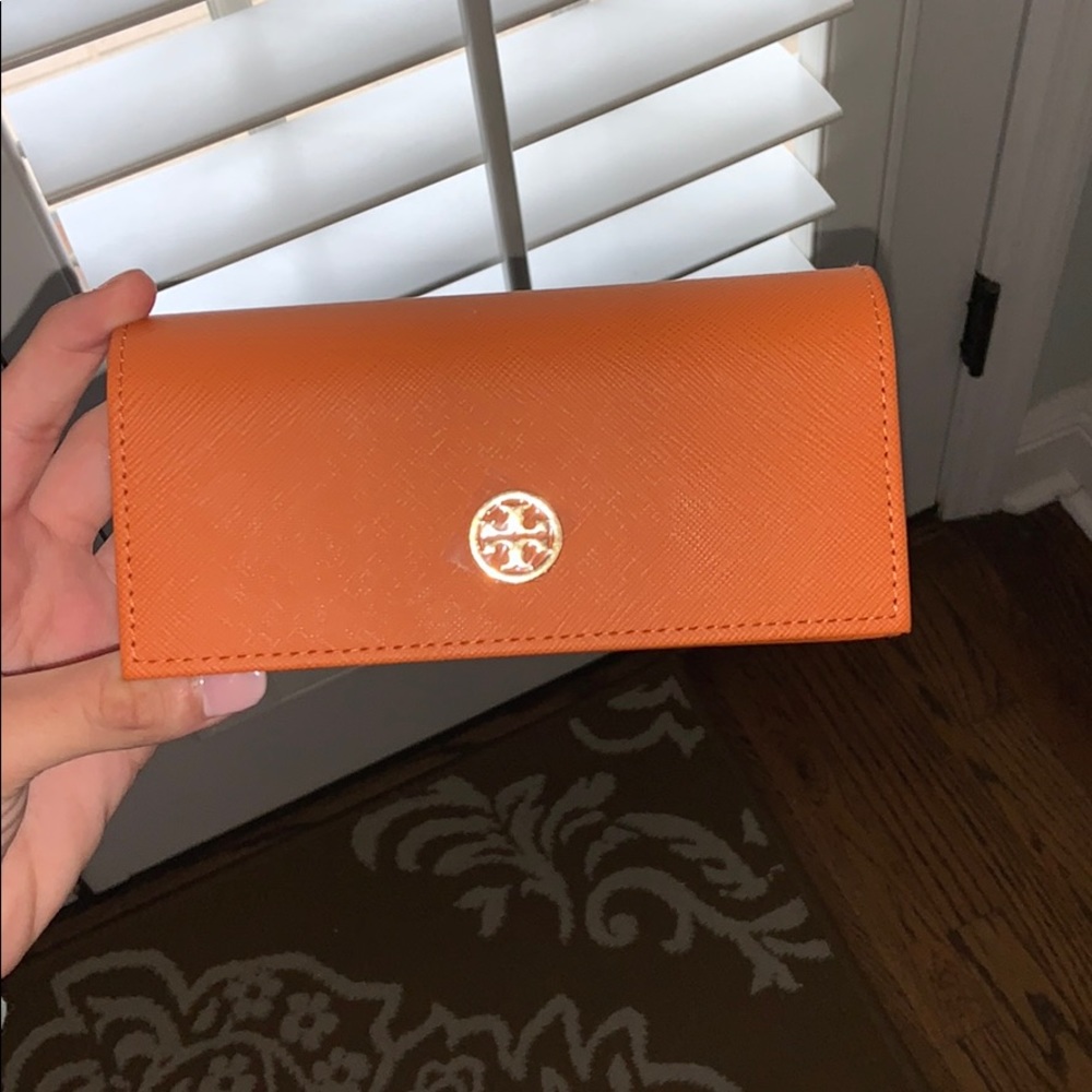 Tory Burch eye glass case